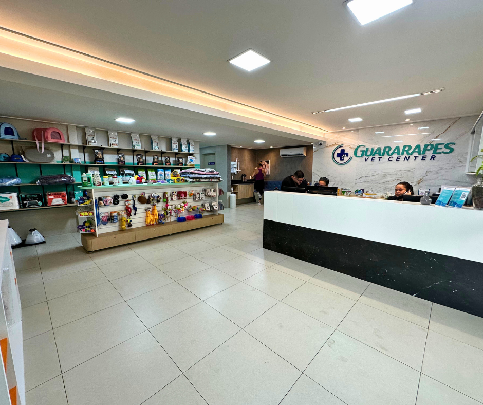 Recepção e farmácia do Guararapes Vet Center